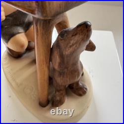 HUMMEL FIGURINE TM-2 THE PHOTOGRAPHER 5 DACHSHUND Full Bee Goebel Germany