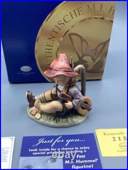 HUMMEL GOEBEL Time Out Figurine HUM 470 01-470-01-2 Germany Collectible NIB