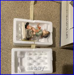 HUMMEL Goebel Merry Wanderer 11/2/0 Figurine 50% American Cancer Society HUMMEL Goebel Merry Wanderer 11/2/0 Figurine 50% American Cancer Society