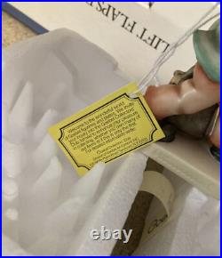 HUMMEL Goebel Merry Wanderer 11/2/0 Figurine 50% American Cancer Society HUMMEL Goebel Merry Wanderer 11/2/0 Figurine 50% American Cancer Society