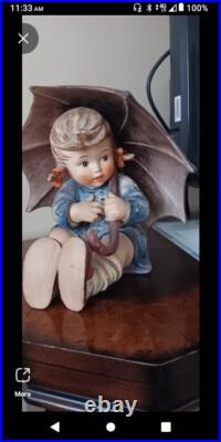 HUMMEL UMBRELLA GIRL #152 B TMK 2 Goebel Hummel GERMANY 8