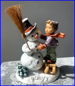 HummelMaking New FriendsBoy with Sled & Snowman 1st Issue HUM 2002TMK7COA