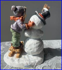 HummelMaking New FriendsBoy with Sled & Snowman 1st Issue HUM 2002TMK7COA