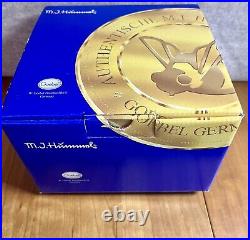 Hummel 2002 152/B/2/0 UMBRELLA GIRL 1749 FIRST ISSUE 3.5 withbox & Certificate