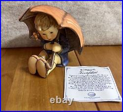 Hummel 2002 152/B/2/0 UMBRELLA GIRL 1749 FIRST ISSUE 3.5 withbox & Certificate