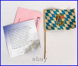 Hummel #2279 Look at Me 4.25 Figure 1st Issue 2007 TM8 Bavarian FLAG BOX COA