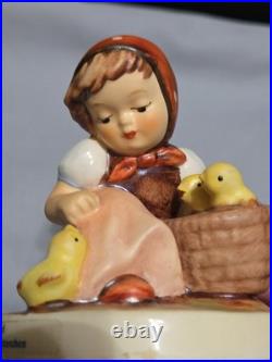 Hummel Chick Girl 57 2/0 Signed Christian Goebel Germany Girl WithBasket chicks