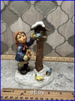 Hummel Figurine #2187 The Benevolent Birdfeeder 2004 First Issue Goebel Germany