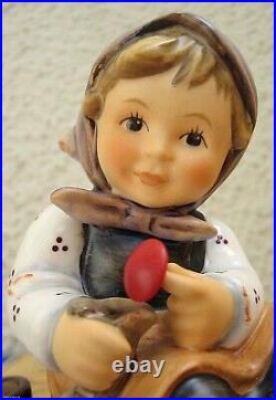 Hummel Figurine LET ME HELP YOU HUM 2246 TMK8 Goebel Germany FIRST ISSUE NIB