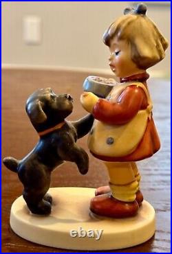 Hummel Figurine PUPPY PAUSE HUM #2032 TMK8 Goebel Germany