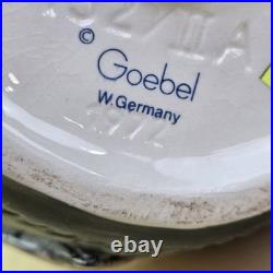 Hummel Figurine UMBRELLA BOY HUM #152/11 A Goebel Germany