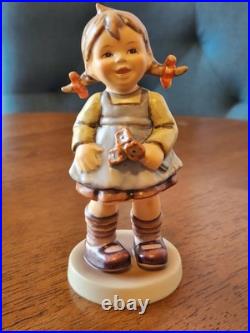 Hummel Flower Girl #548 TMK 7 Goebel Germany Exclusive Edition Flying Bee