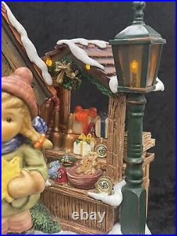 Hummel Goebel 1098-D Bavarian Christmas Market 2204 Special Ed 2004 Holiday Fun