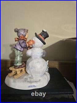 Hummel Goebel #2002 Making New Friends 6.75 First Issue TMK7 no broom