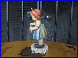 Hummel Goebel 2018 Club Exclusive Edition Girl Washing 2397 TMK-11 Figurine