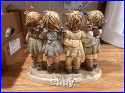 Hummel Goebel Century Collection 1991'We Wish You the Best' #485 with box