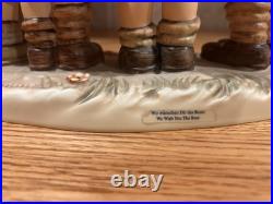 Hummel Goebel Century Collection 1991'We Wish You the Best' #485 with box