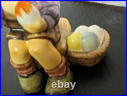 Hummel Goebel Easter's Coming, Easter Basket 1059-D 2000 Ltd Ed & Figure