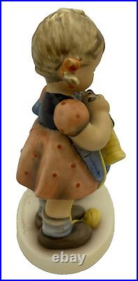 Hummel Goebel Figurine #303 Concentration