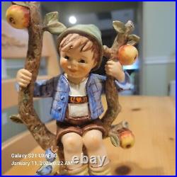 Hummel Goebel Figurine APPLE TREE BOY 142/V TMK 4 Made in Germany