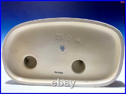 Hummel Goebel Figurine''WAYSIDE DEVOTION''# 28/2 Hummel Goebel Figurine''WAYSIDE DEVOTION''# 28/2