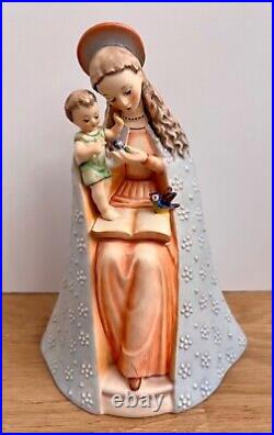 Hummel Goebel Flower Madonna with Child TMK5 # 10/1 Looks beautiful