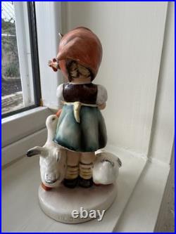 Hummel Goebel Goose Girl (#197) TMK-2 FULL BEE Trademark (1949-1959)