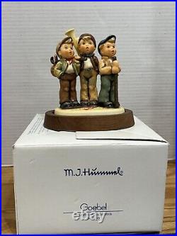 Hummel Goebel TRAVELING TRIO Figurine 787 5.25 3rd Ed MINT w BOX Cert Wood Base