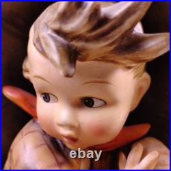 Hummel Goebel Umbrella Boy 152 8 TMK2 Full Bee Nice, Some Paint Scratches Hummel Goebel Umbrella Boy 152 8 TMK2 Full Bee Nice, Some Paint Scratches