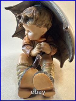 Hummel Goebel Umbrella Boy 152 8 TMK2 NOT 152A Hummel Goebel Umbrella Boy 152 8 TMK2 NOT 152A