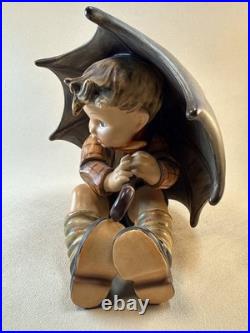 Hummel Goebel Umbrella Boy 152 8 TMK2 NOT 152A