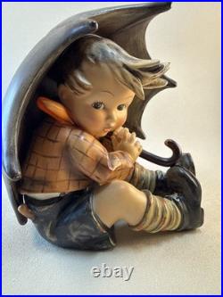 Hummel Goebel Umbrella Boy 152 8 TMK2 NOT 152A