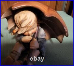 Hummel Goebel Umbrella Boy and Girl 5 Figurine 152/0 A B