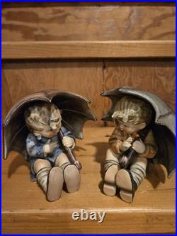 Hummel Goebel Umbrella Boy and Girl 5 Figurine 152/0 A B W Germany Vintage 1957