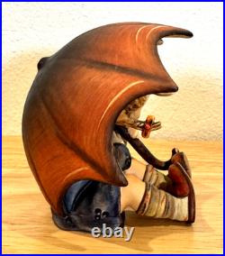 Hummel Goebel Umbrella Boy and Girl 5 Figurine 152/0 A B W Germany Vintage 1957