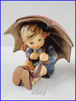 Hummel Goebel Umbrella Boy and Girl Pair 152/A & 152/B W. Germany 5 Vintage