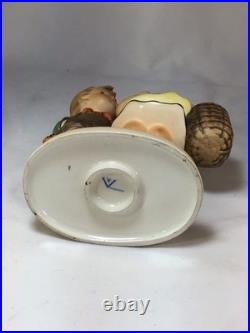 Hummel Going to The Market 49/0 TMK3 Goebel Germany Porcelain Figurine