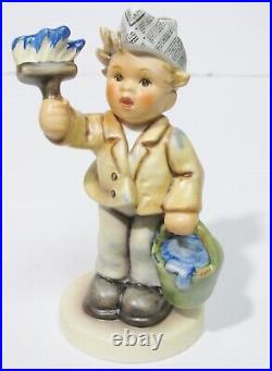 Hummel Painting Pals HummelScape, withOne coat or Two figurine, with COA