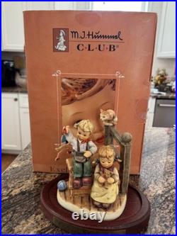 Hummel Wishes Come True # 2025/A Exclusive Edition 2000-2001 MIB with Wood Base