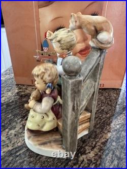 Hummel Wishes Come True # 2025/A Exclusive Edition 2000-2001 MIB with Wood Base