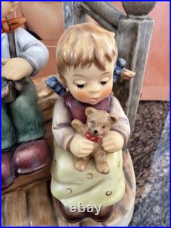 Hummel Wishes Come True # 2025/A Exclusive Edition 2000-2001 MIB with Wood Base