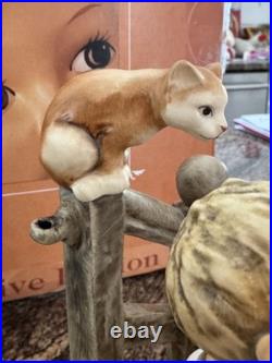 Hummel Wishes Come True # 2025/A Exclusive Edition 2000-2001 MIB with Wood Base