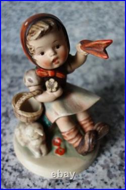 Hummel figurine Hum 65 Farewell TMK 1 Crown Mark painter Robert Lindner