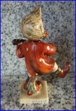 Hummel figurine Hum 86. Happiness TMK 1 double crown mark