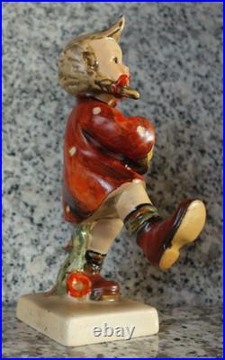 Hummel figurine Hum 86. Happiness TMK 1 double crown mark
