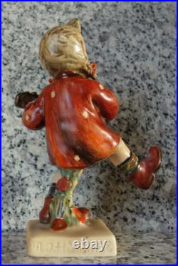 Hummel figurine Hum 86. Happiness TMK 1 double crown mark
