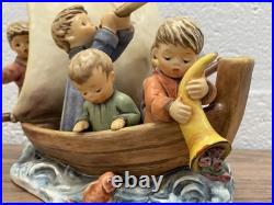 LARGE 1992 Goebel Hummel Figurine Land in Sight #190 Hum 530 WithMedal C. Columbus