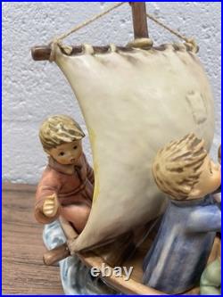 LARGE 1992 Goebel Hummel Figurine Land in Sight #190 Hum 530 WithMedal C. Columbus