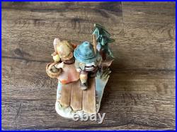 LARGE Goebel Hummel On Our Way HUM #472 TMK 7 Century Collection 8 Figurine LARGE Goebel Hummel On Our Way HUM #472 TMK 7 Century Collection 8 Figurine