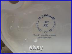 LARGE Hummel Figurine FOND GOODBYE #660 CENTURY COLLECTION With BOX, MINT